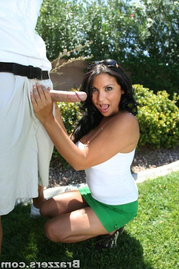 20P Brunette MILF Sophia Lomeli enjoys a big dick after sucking it outdoors