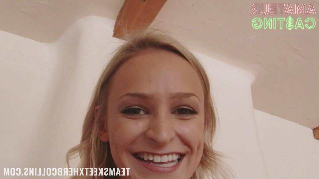 20P Das blonde Babe Emma Hix isst Sperma, während sie Herb Collins einen POV-Blowjob gibt