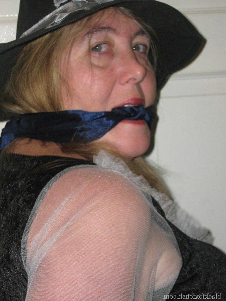 16P Compilation of mature ladies being restrained with rope at Halloween
