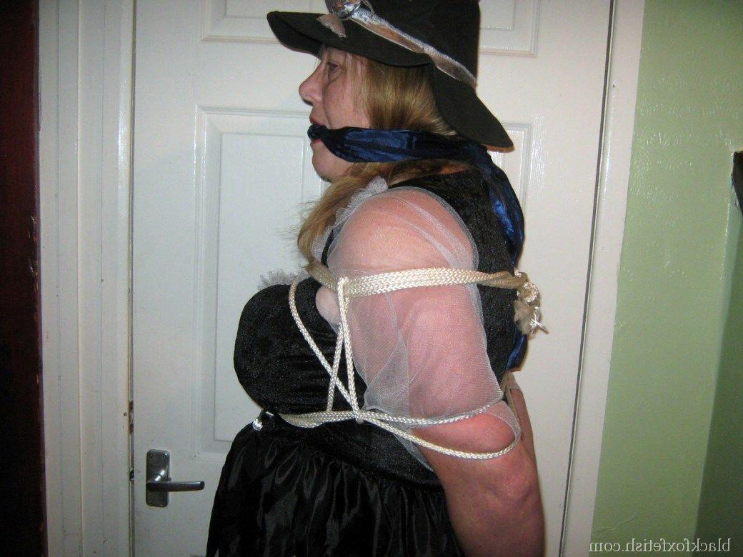 16P Compilation of mature ladies being restrained with rope at Halloween