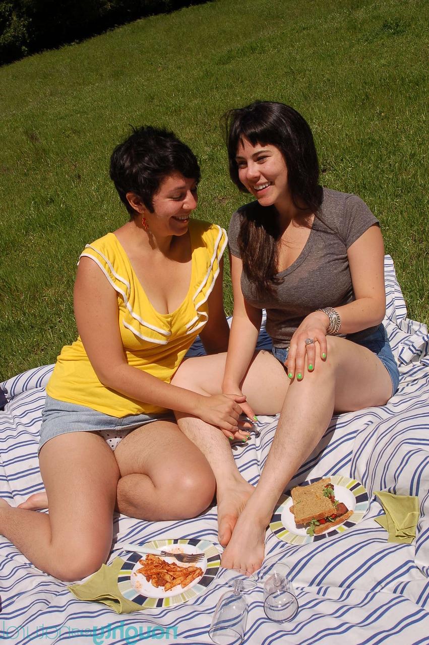 20P Young honeys Nikki Silver and Cleo undress and pose nude on a picnic