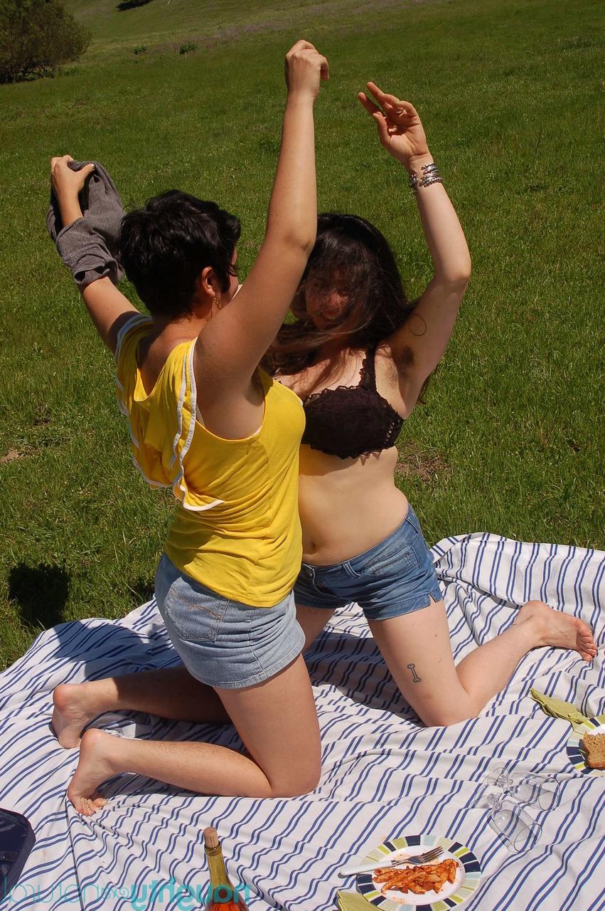 20P Young honeys Nikki Silver and Cleo undress and pose nude on a picnic