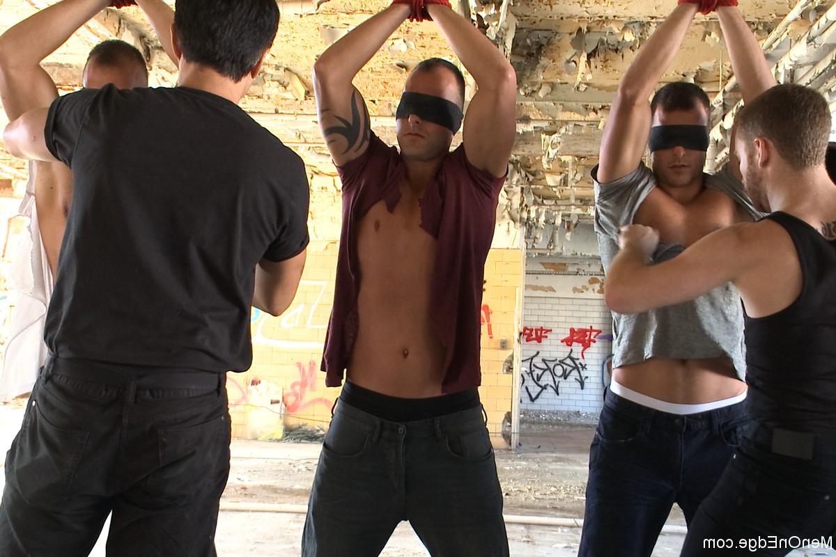 20P Men On Edge Jason Visconti, Jimmy Visconti, Joey Visconti