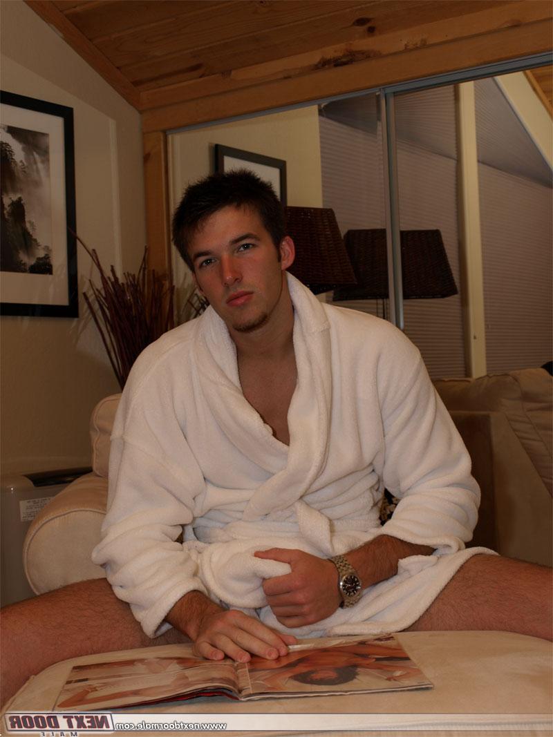 20P Insatiable brunette Trystan Bull jerks off in the jacuzzi & in the living room