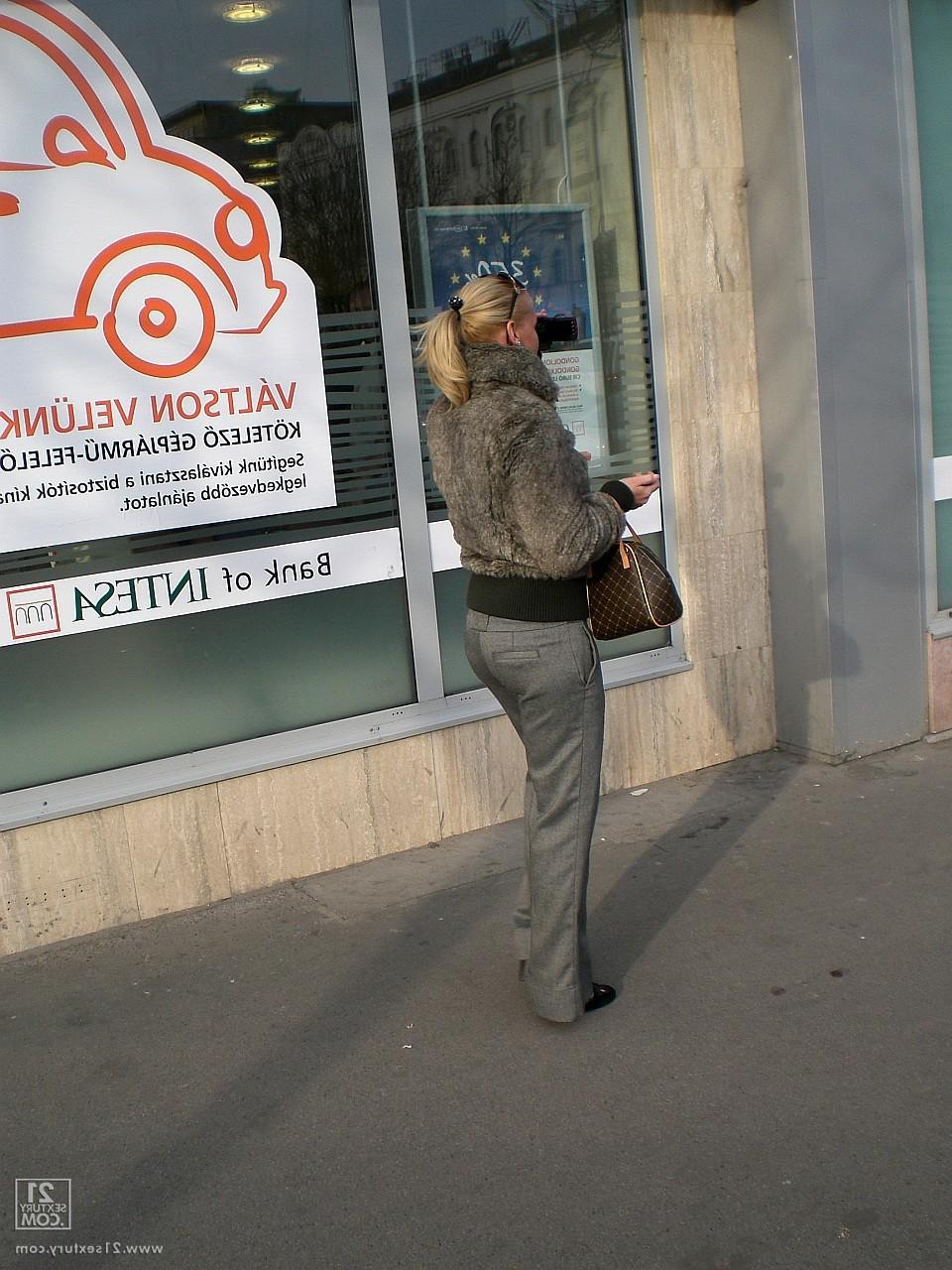 15P Gorgeous Czech MILF Kathia Nobili having great time in Budapest