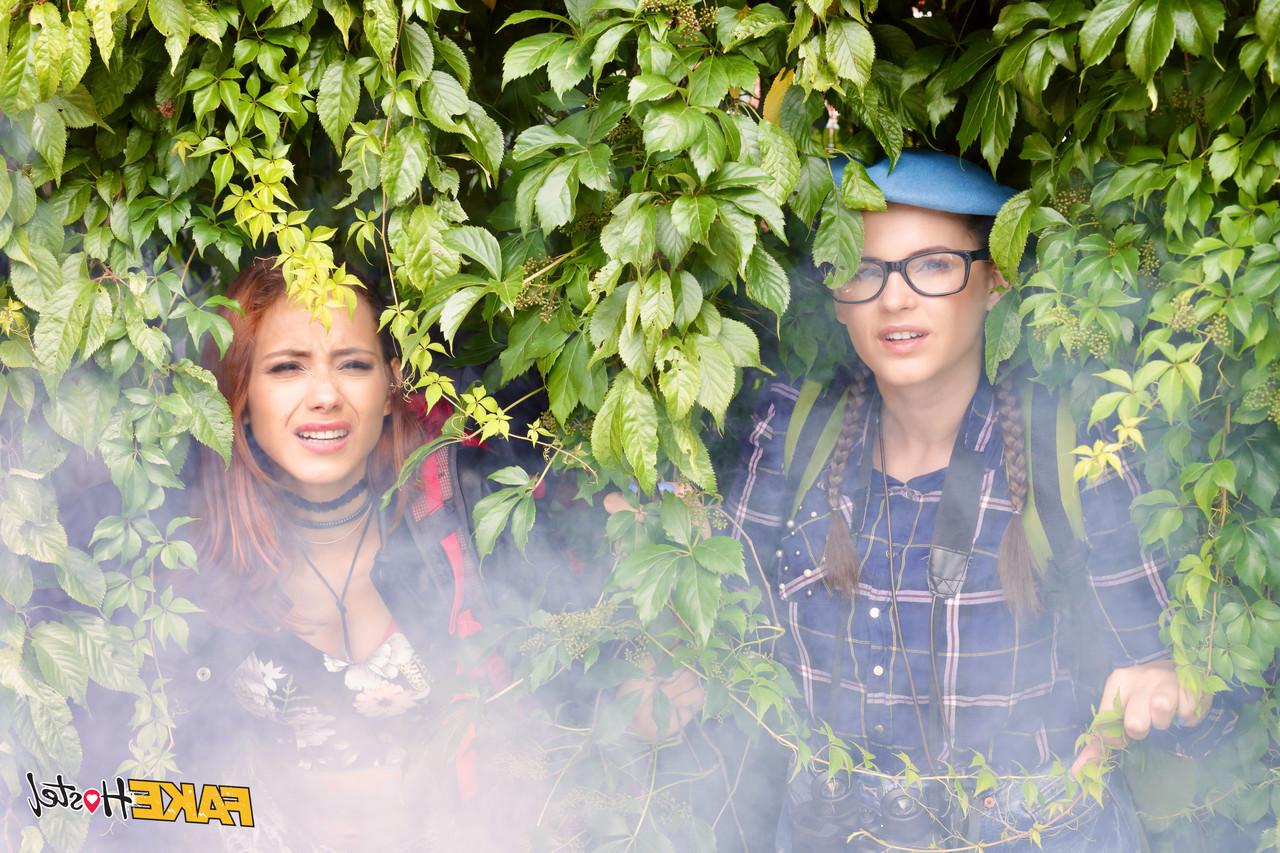 20P Faux hub Veronica Leal, Taylee Wood, Steve Q