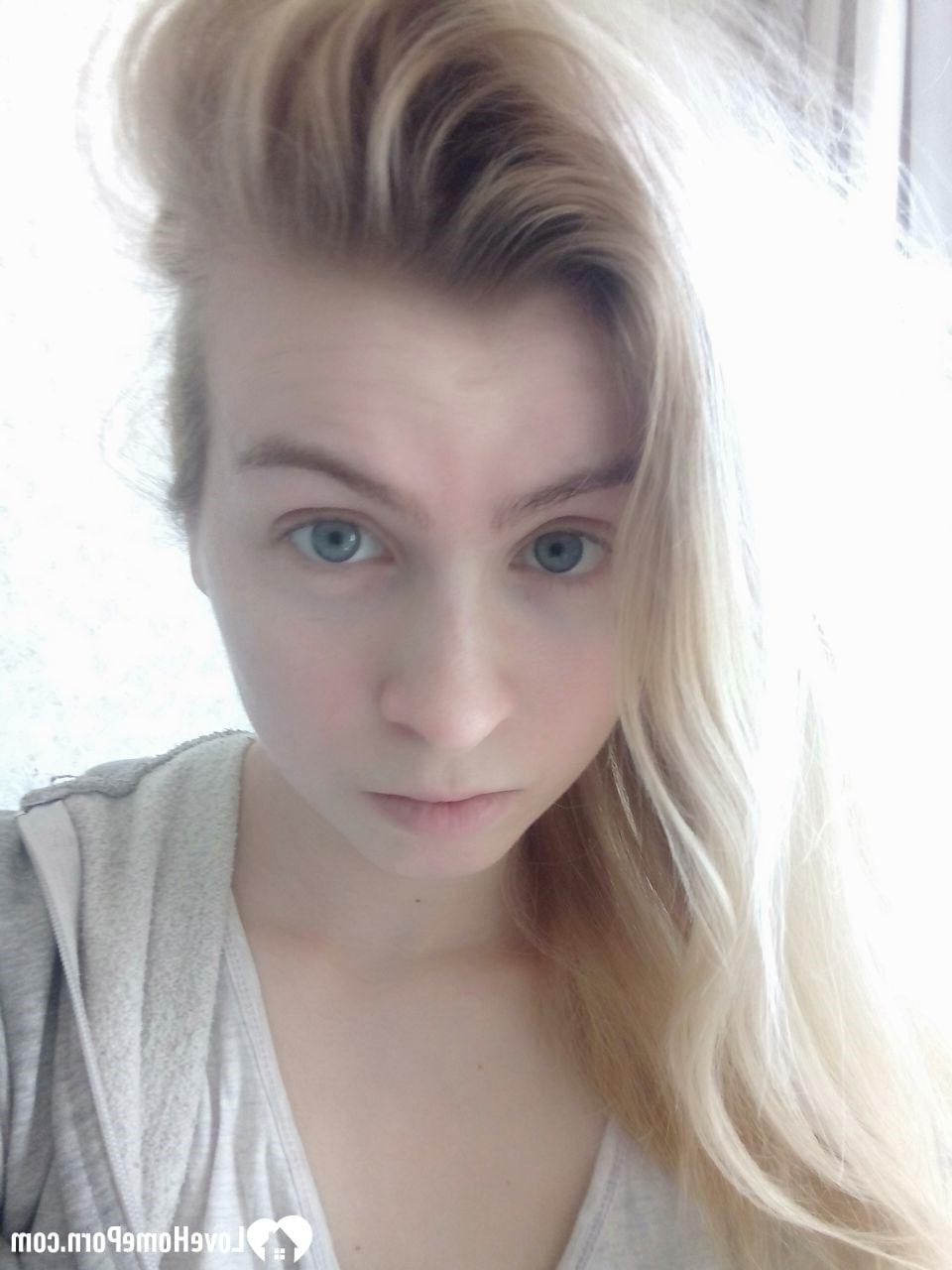 20P Blonde babe with a pretty face shows her small tits and her big ass