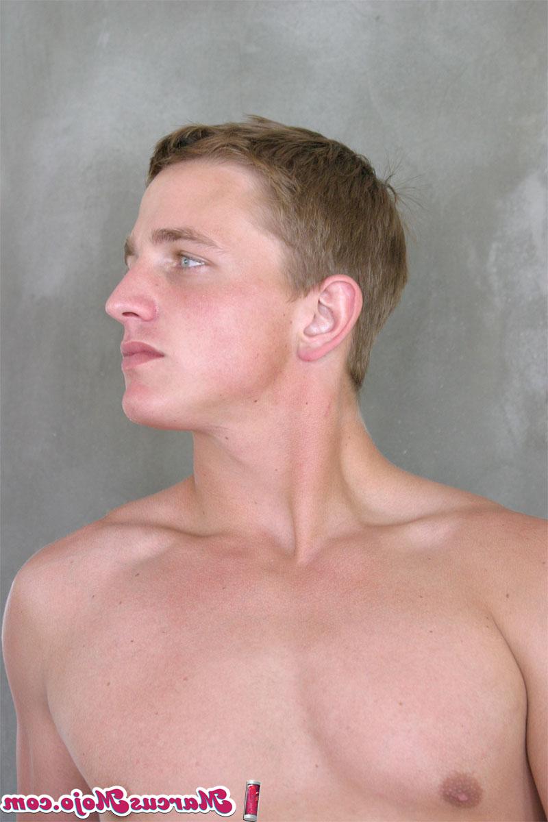 20P Muscular dude Marcus Mojo showing off his athletic nude body & his big dick