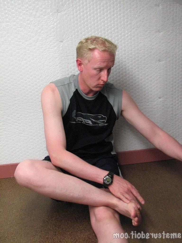 20P Horny gay blonde Kyle Gusher strips, masturbates and cums on the floor
