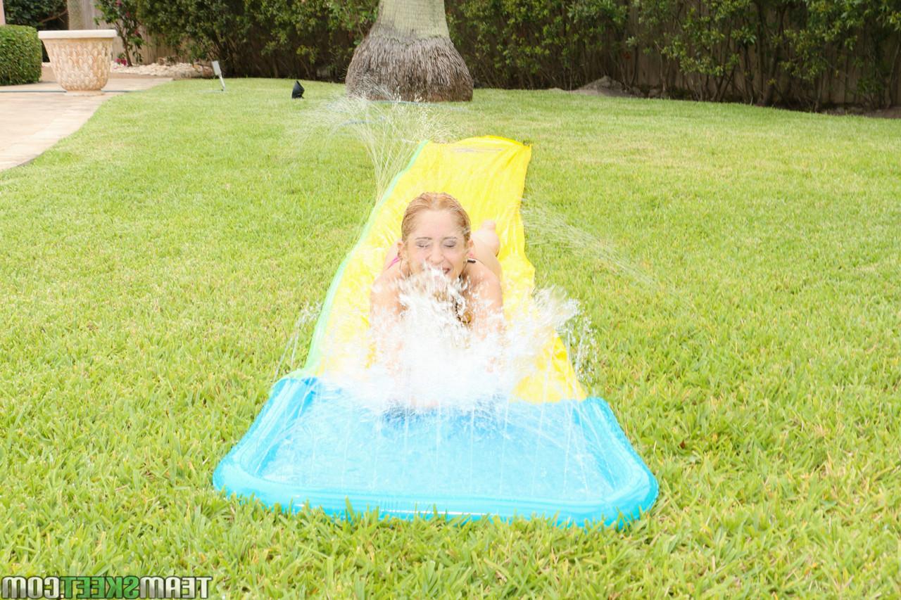 17P Blonde Miami babe Goldie Rush gets wet and horny in outdoor pool
