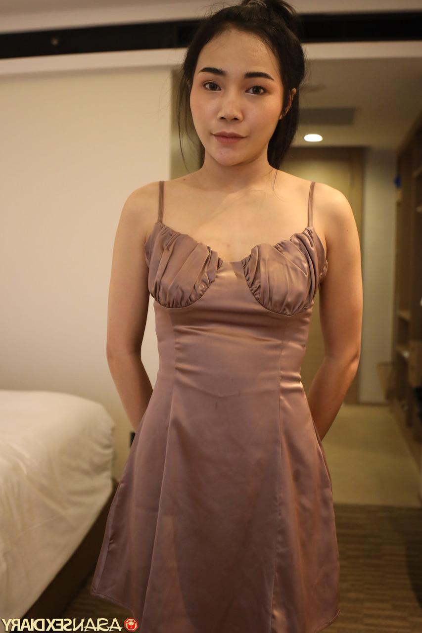 20P Pretty Asian girl Fern B enjoys some POV hardcore sex in her hotel room