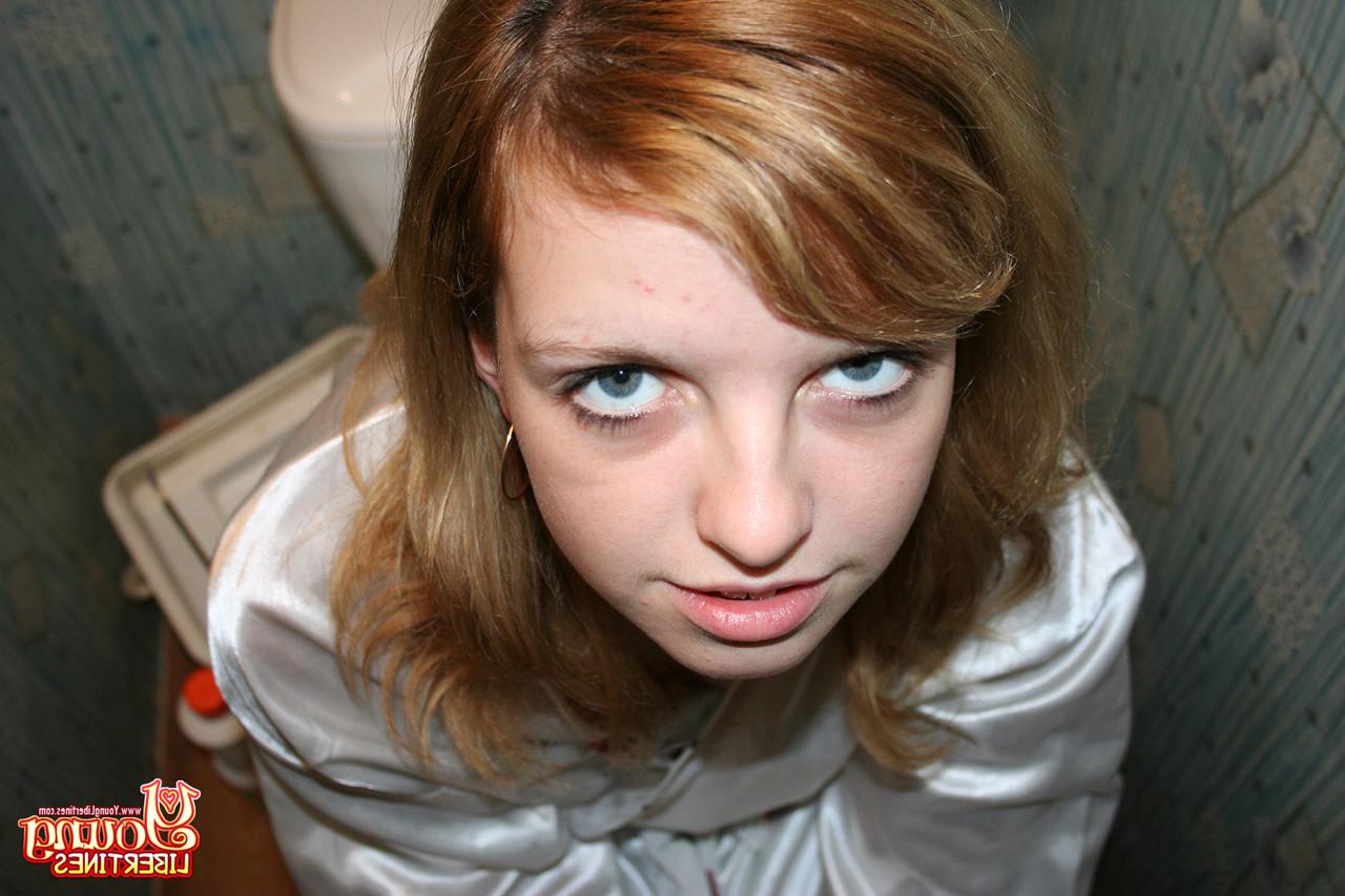 18P Breathtaking girlfriend Simona enjoys an amateur fuck with her boyfriend
