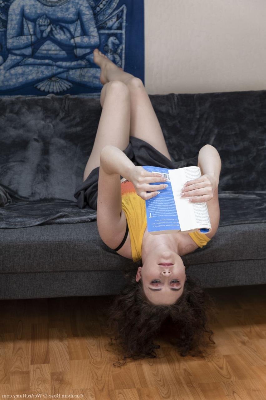 20P Curly-haired American Caralynn Rose shows her curves & massages her hairy twat