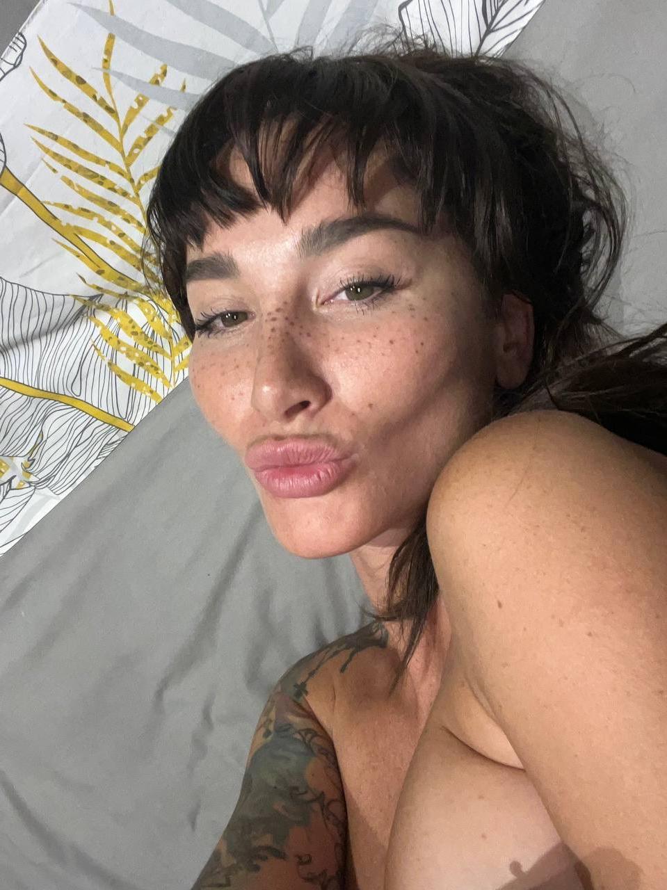 10P OnlyFans Angélica Anders Angélica Anders