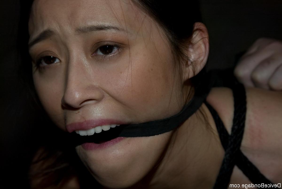 20P Brunette Dakoda Brookes endures nipple punishment in a kinky BDSM scene