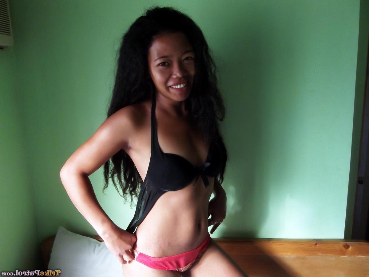 19P Long-haired Filipina Elisabeth Gabutan strips & poses with jizz in her mouth