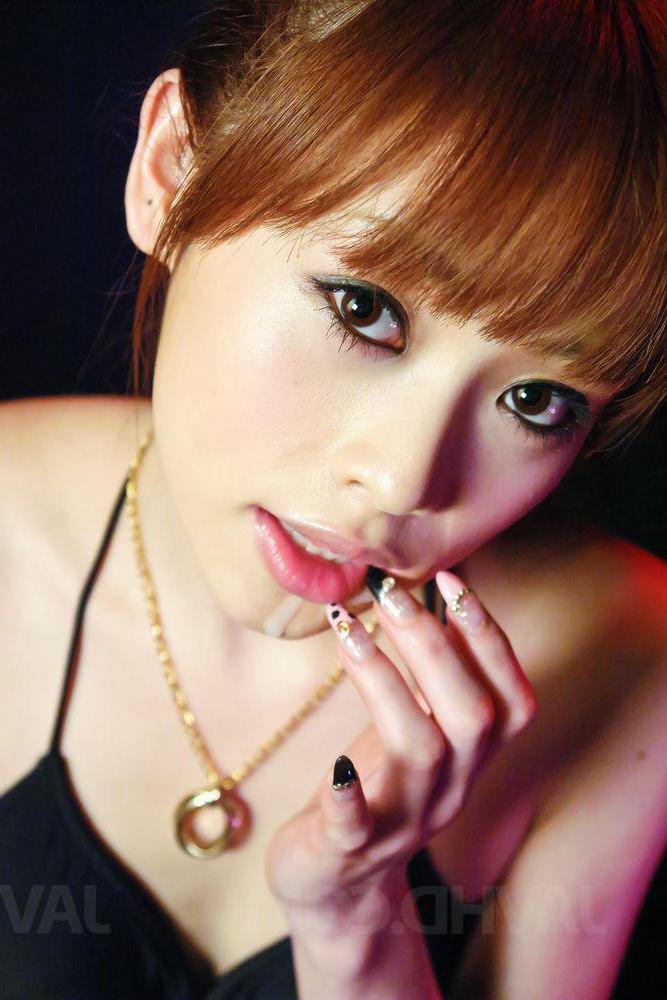 16P Redheaded Japanese cutie Miina Yoshihara spits out cum while giving a BJ