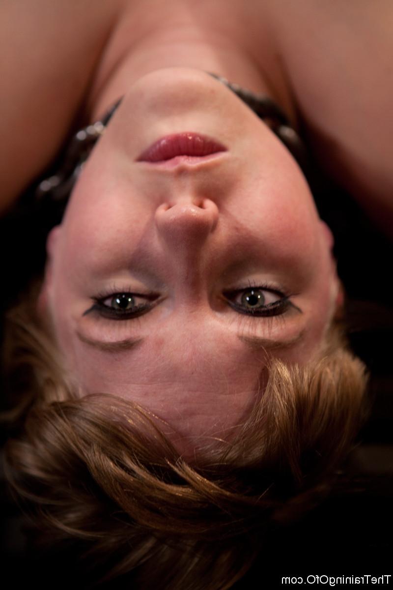 20P Naked MILF Nerine Mechanique gets a fingering & fucked with a dildo in bondage