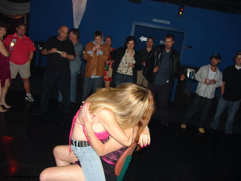 20P Mature wives strip and lick each other's tits and pussies at the nightclub