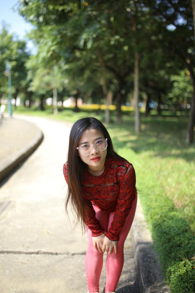 20P 公共の場でホットヨガパンツを履いて恥知らずにポーズをとるオタクアジア人美女
