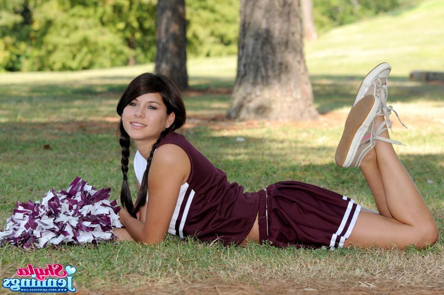 12P Pretty cheerleader Shyla Jennings casually exposes her snatch and nice tits