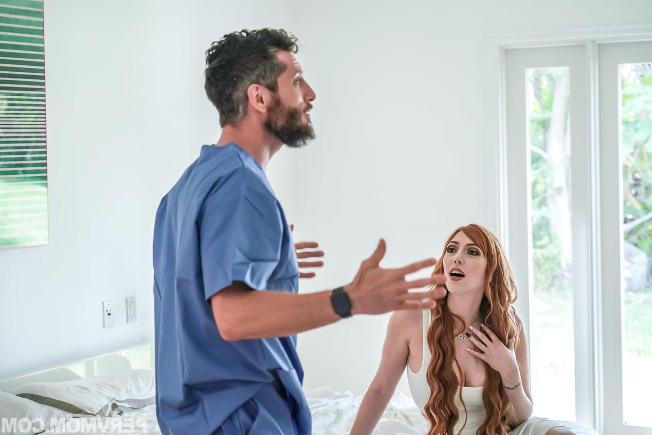 20P Redheaded cougar Lauren Phillips takes a dick in her mouth and twat in POV