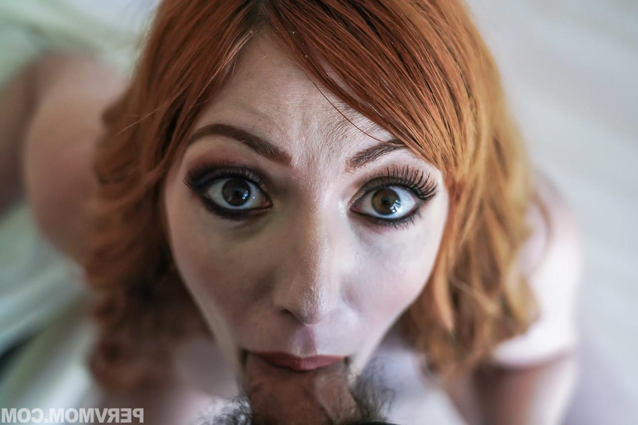 20P Redheaded cougar Lauren Phillips takes a dick in her mouth and twat in POV