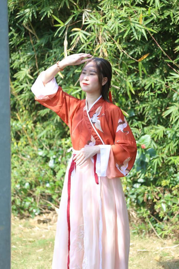 20P Glamorous Asian girl posing in her traditional Chinese outfit in nature