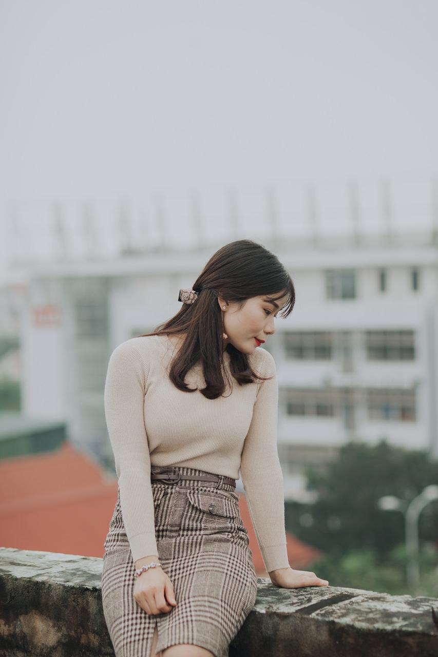 20P Dark-haired Asian sweetheart with red lipstick poses seductively in public