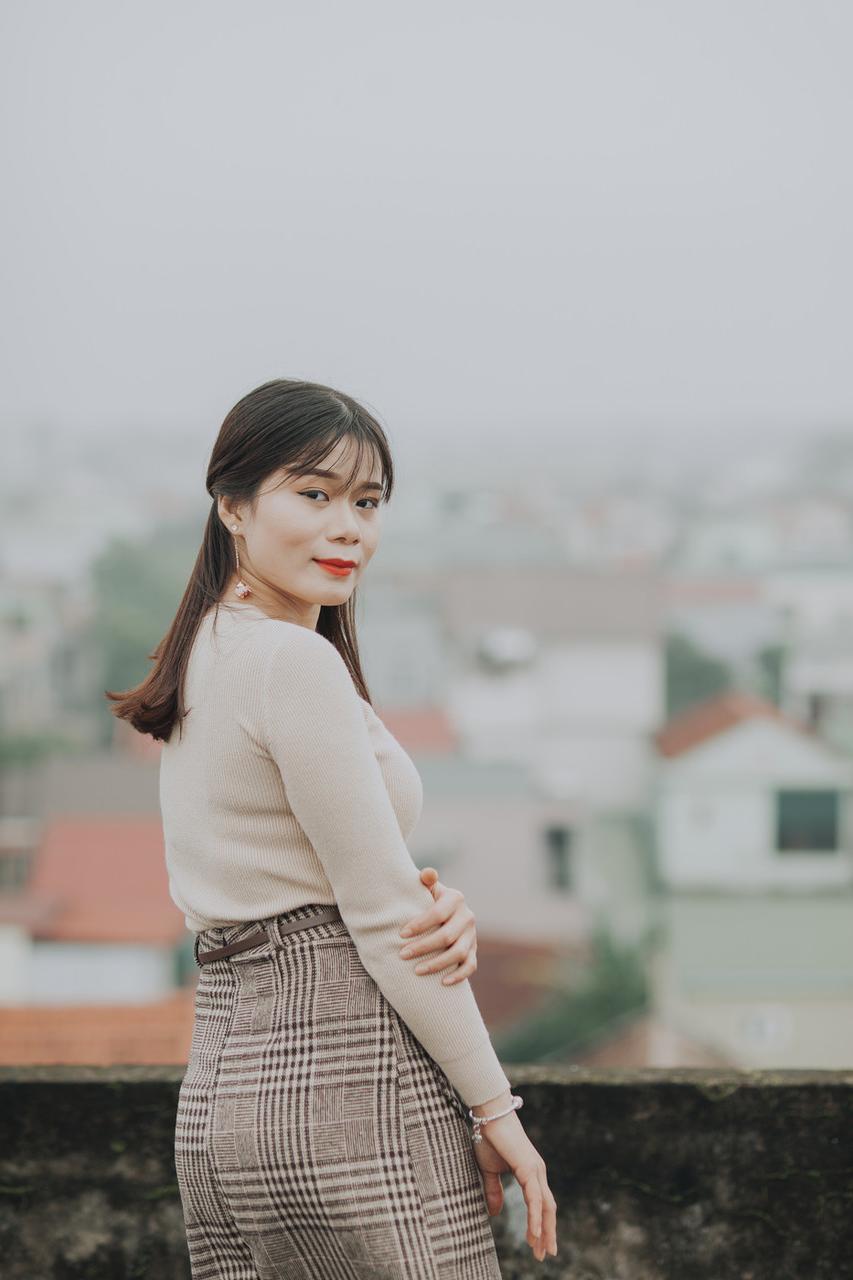 20P Dark-haired Asian sweetheart with red lipstick poses seductively in public