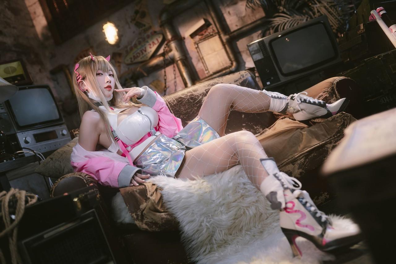 10P Patreon HornyCos 