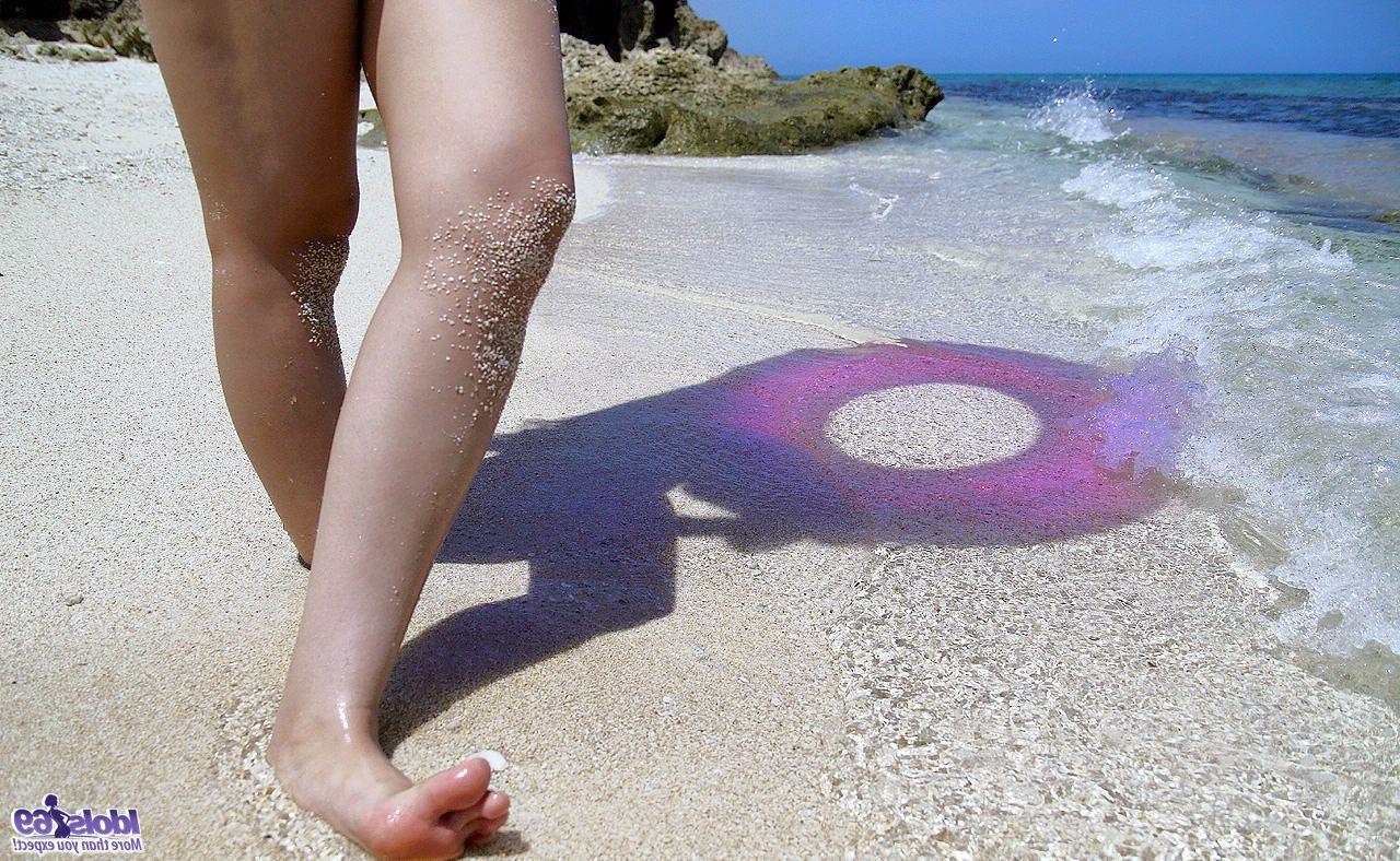 16P Japanese model Nao Yoshizaki goes skinny dipping while hanging at the beach