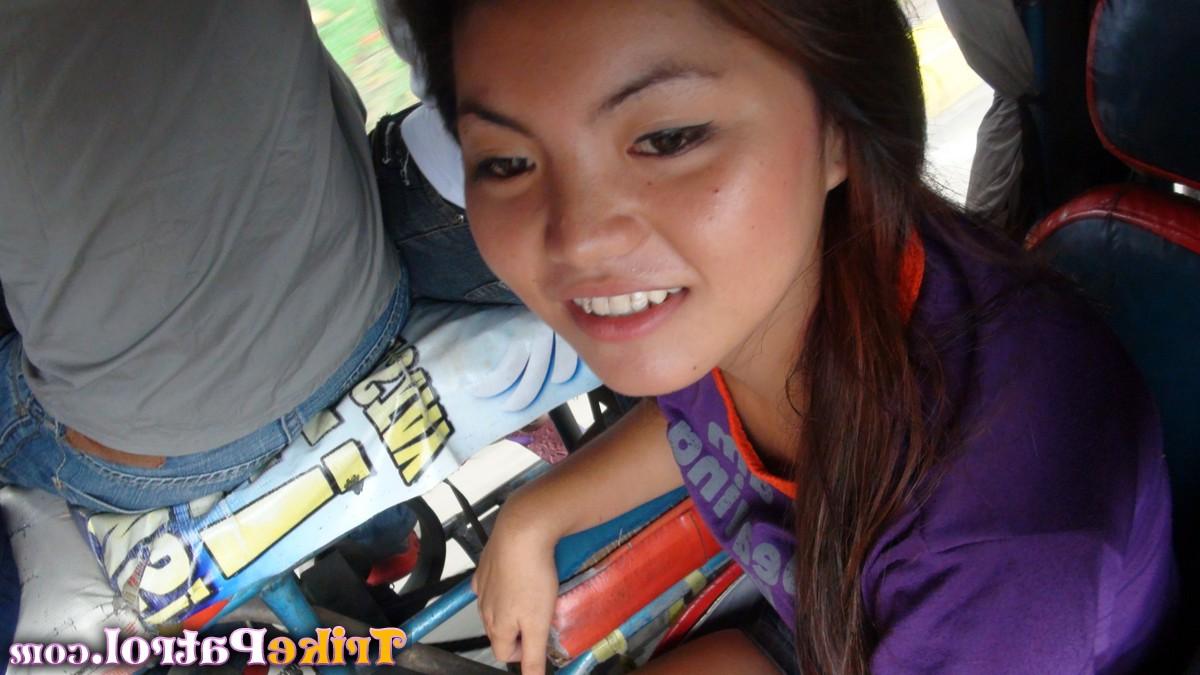 15P Die philippinische Amateurin Ashley bleibt nach dem POV-Sex mit einem Creampie zurück