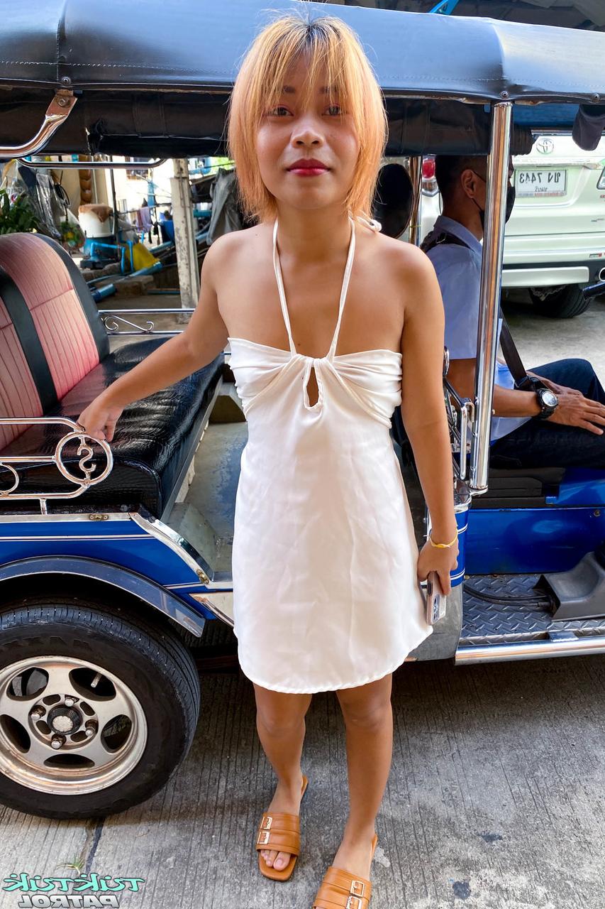 20P Thai sweetheart May D gives a nice blowjob and enjoys a POV fuck