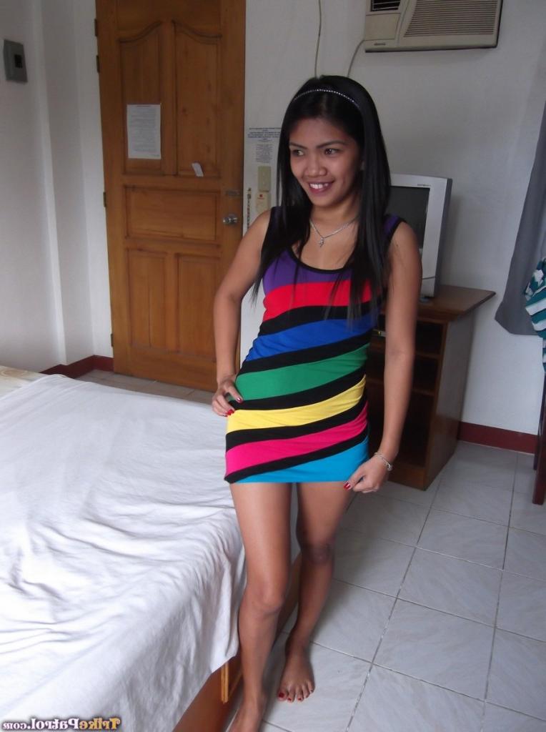 20P Petite Filipina Rosalie strips at tourist's home and licks his penis