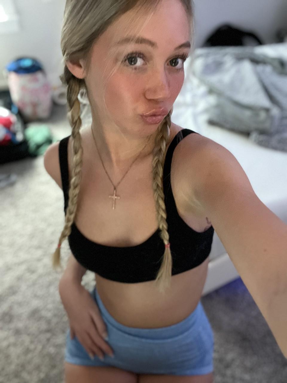 12P OnlyFans Kayla Pufff Kayla Pufff