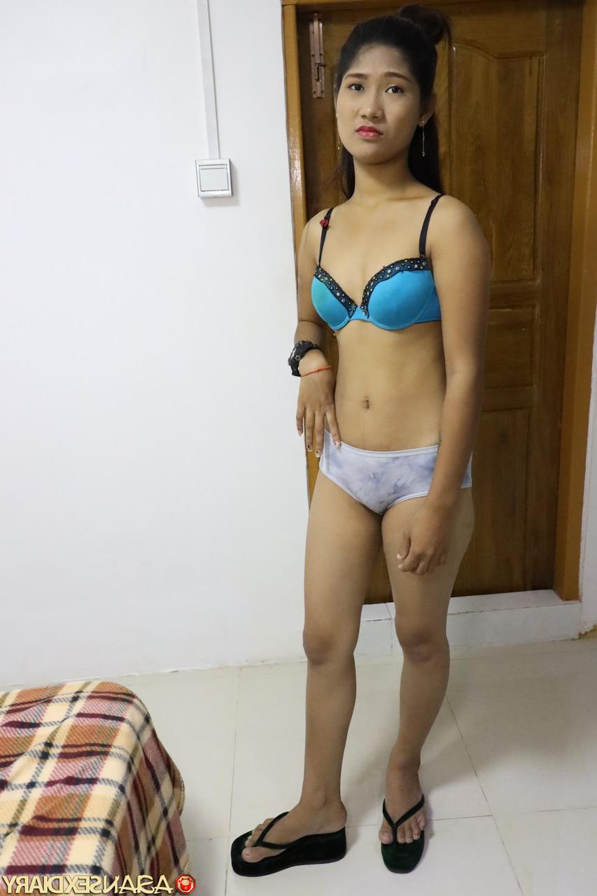 20P Ponytailed Asian babe Dew B enjoys some POV sex and gets creampied