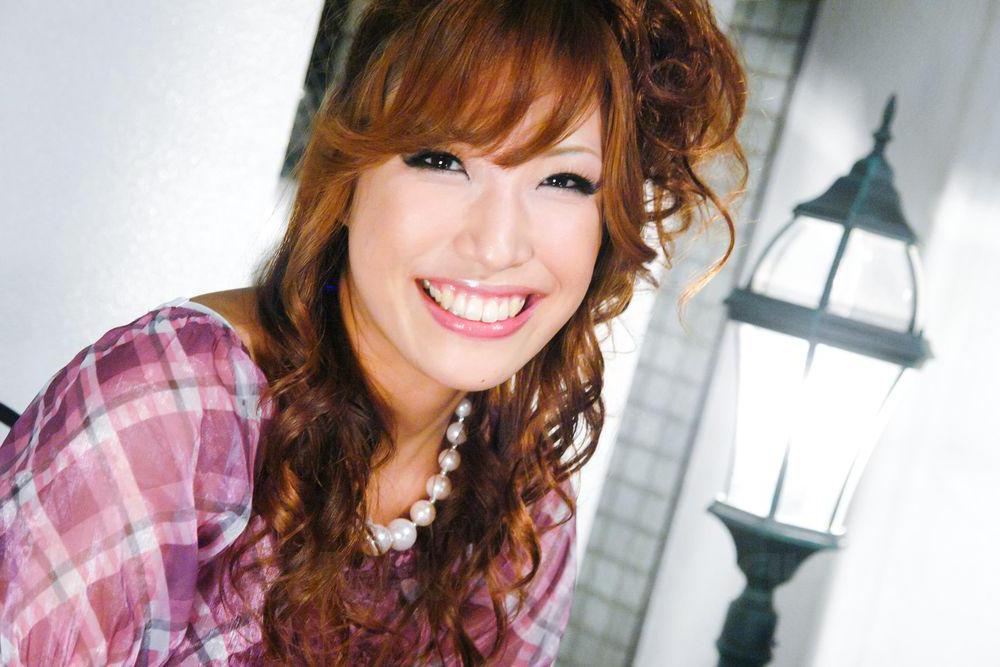 16P Redheaded Japanese girl Aya Sakuraba has her vagina masturbated for her