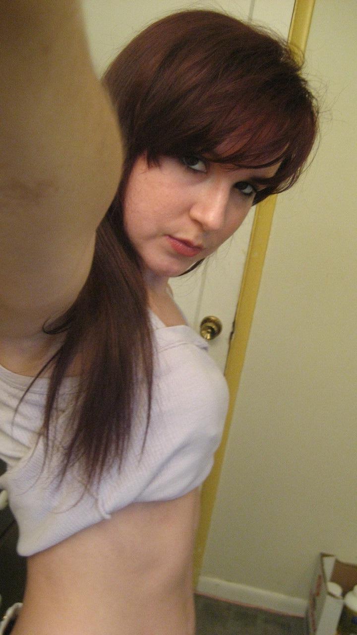 20P Amateur ginger Jaimee Saunders grabs her boobs & shows her trimmed pussy