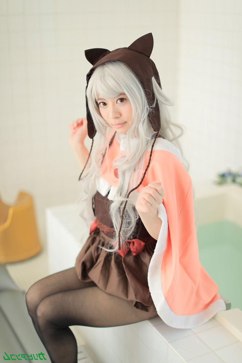 20P A adolescente japonesa Kurumi Chino mostra sua figura e fica enlouquecida depois do sexo
