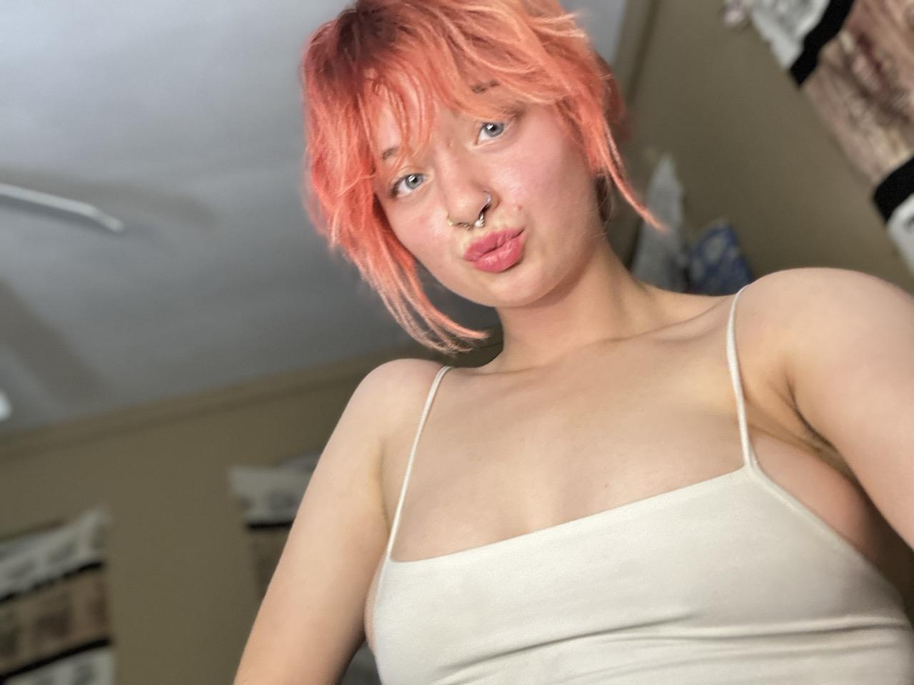 14P OnlyFans babe Redhead Abby posing in her sexy outfit in the mirror