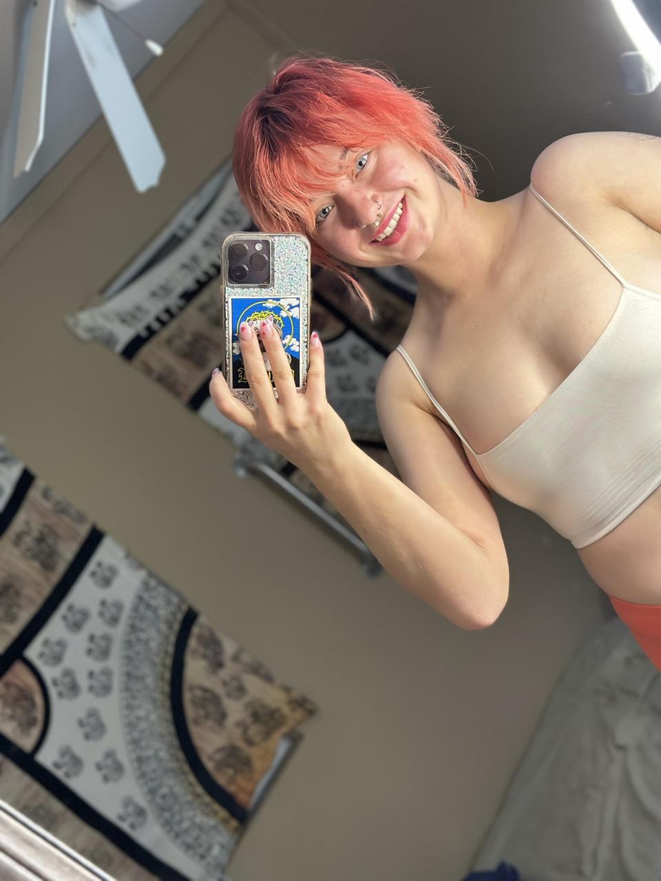 14P OnlyFans babe Redhead Abby posing in her sexy outfit in the mirror