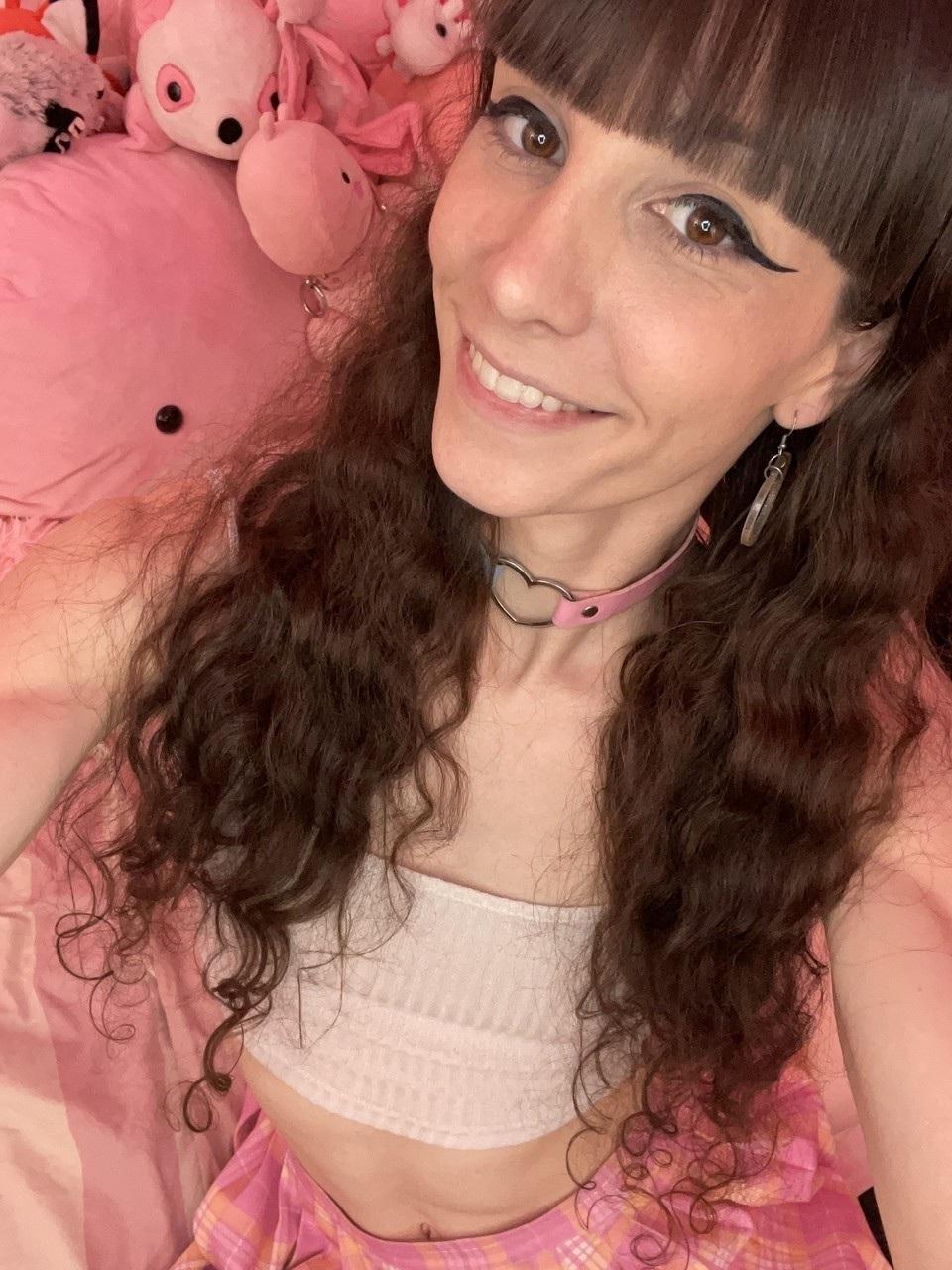 14P OnlyFans Samly Pee Pee Samly Pee Pee
