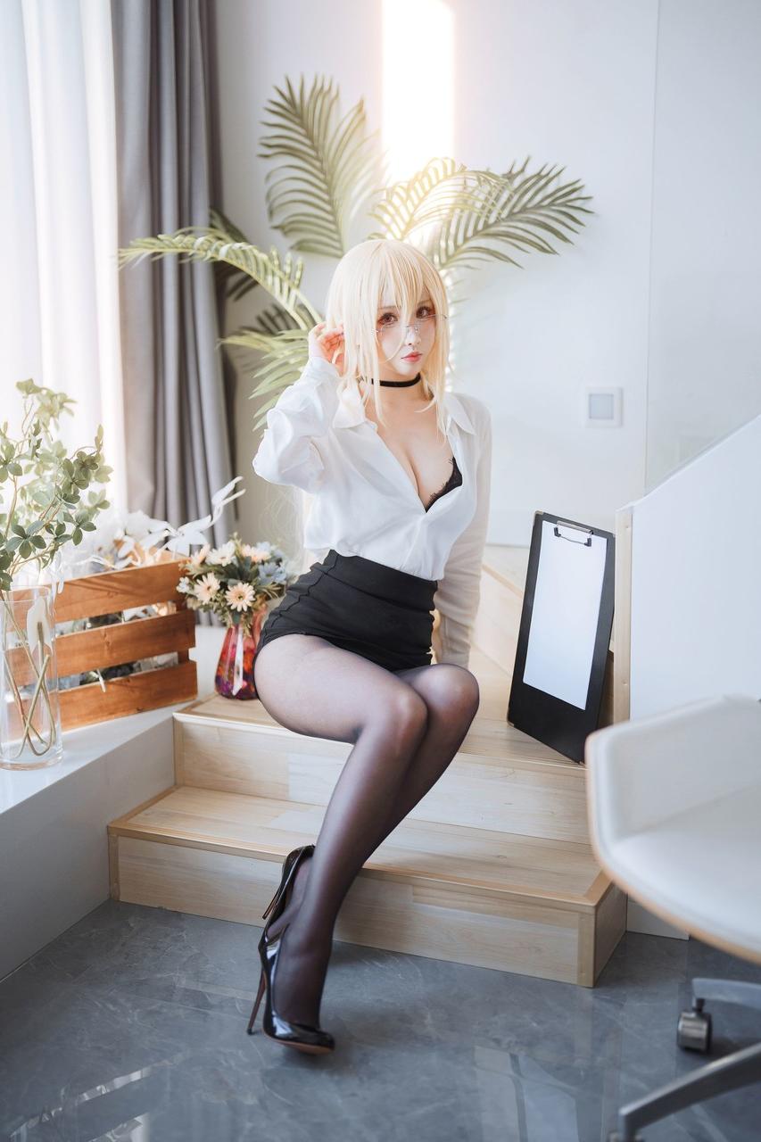 10P Patreon HornyCos