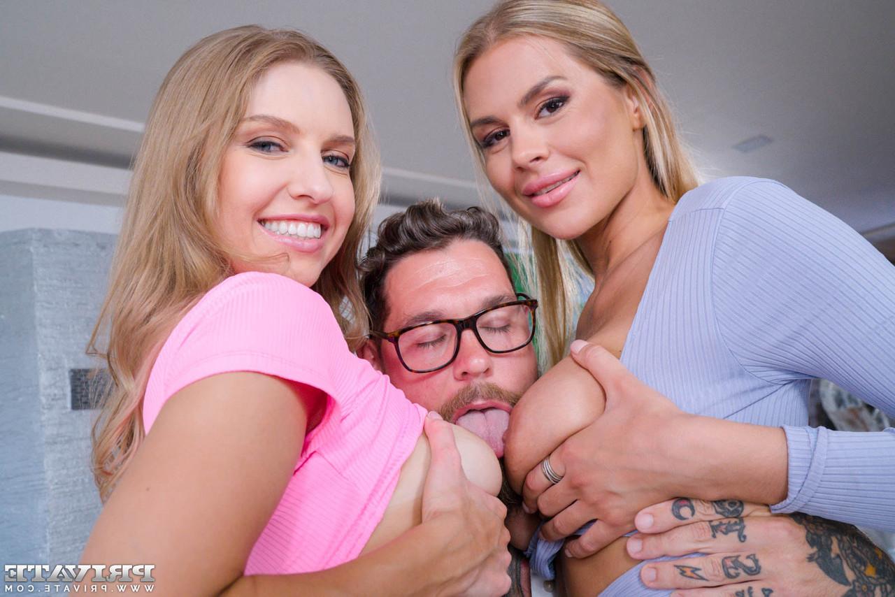 12P As loiras Jayla De Angelies e Zlata Shine fazem anal durante um trio