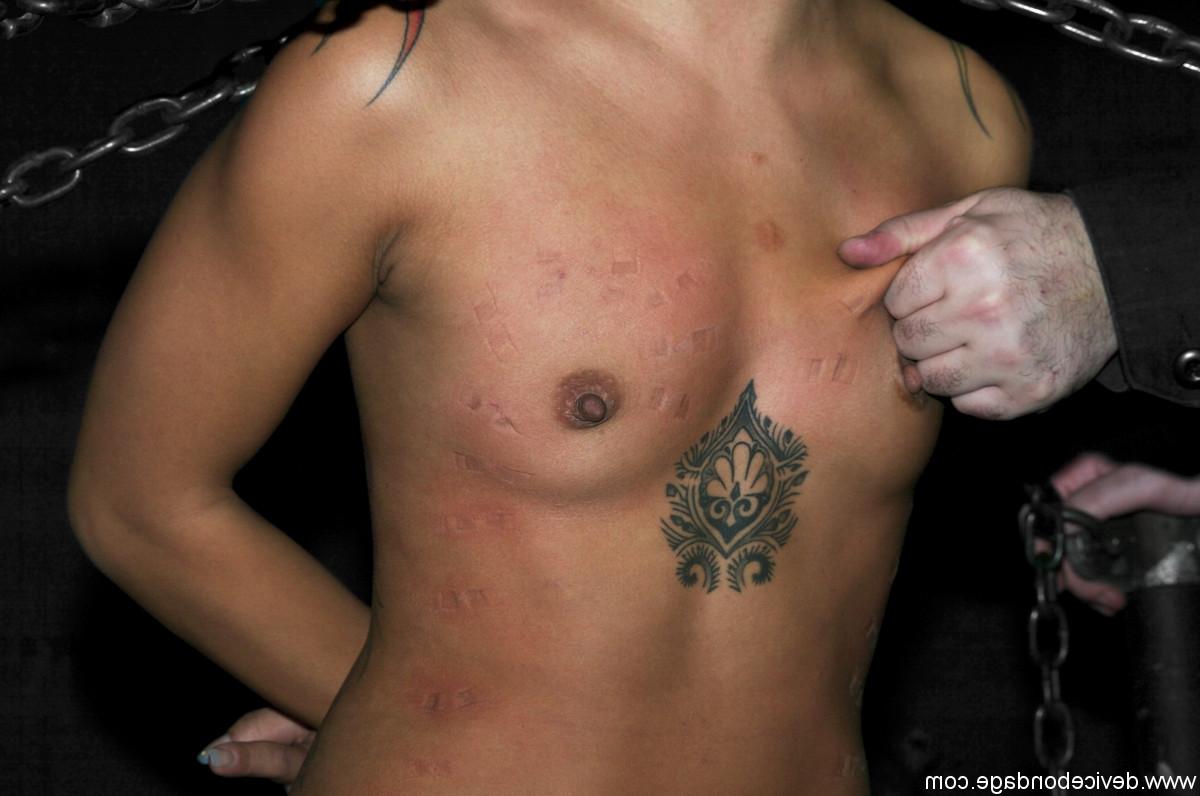 20P Asian babe Jandi Lin gets chained and punished by her harsh master