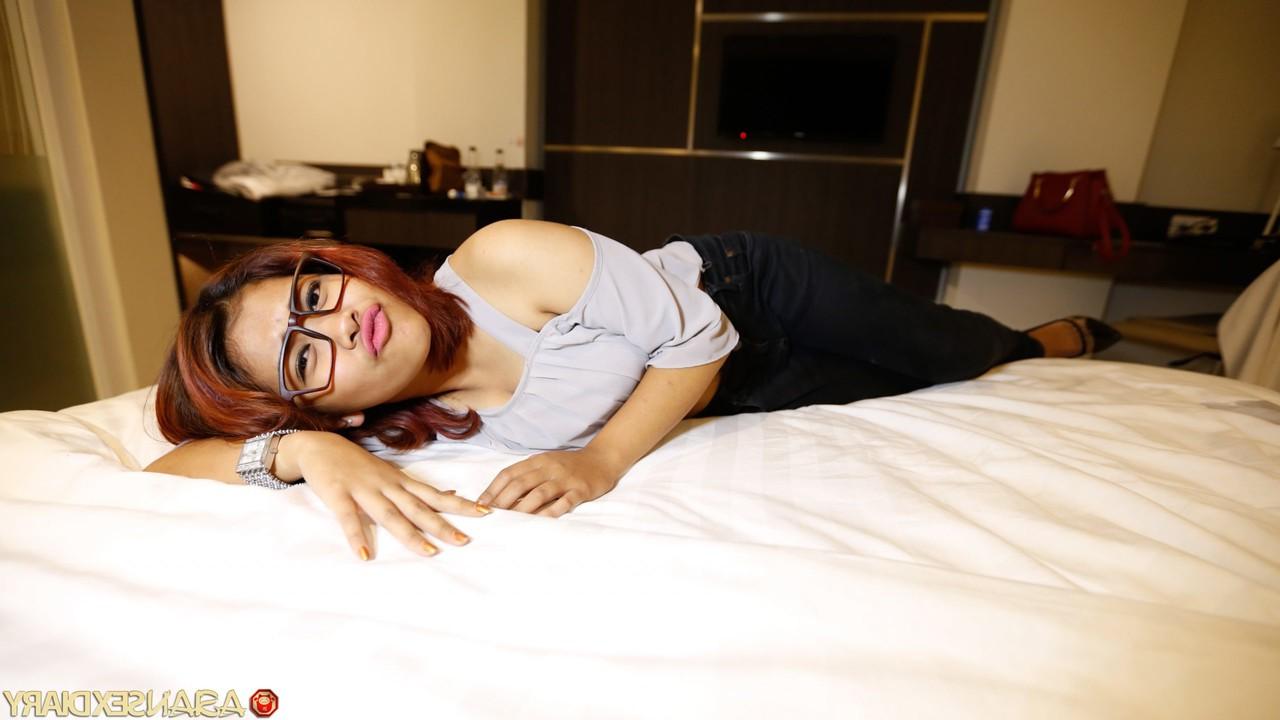 20P Pretty Asian babe with a big ass Lulu C enjoys POV hardcore sex