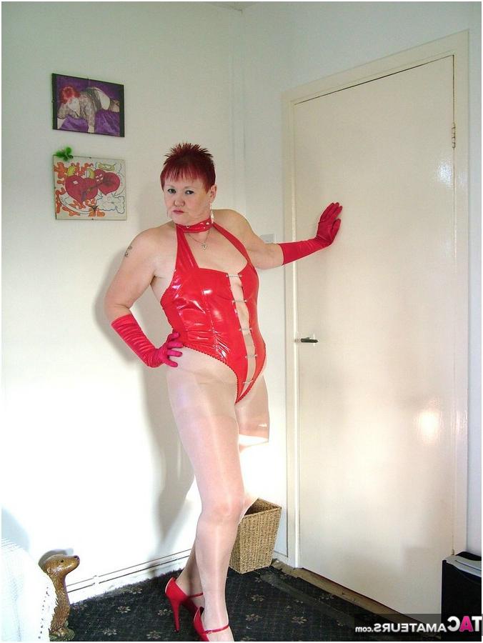 19P Older amateur Valgasmic Exposed models red latex wear and gloves plus heels
