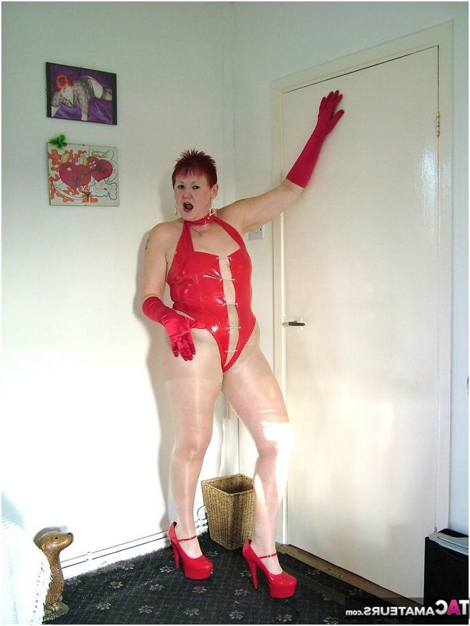 19P Older amateur Valgasmic Exposed models red latex wear and gloves plus heels