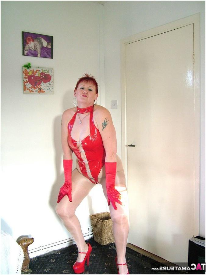 19P Older amateur Valgasmic Exposed models red latex wear and gloves plus heels